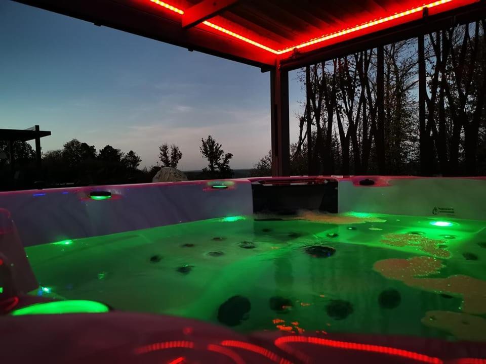 "Notre Bastide" Maison Et Table D'Hotes Traditionnelle Et Vegetarienne, Piscine, Jacuzzi, Clim, , A 5 Mn De Sarlat Marcillac-Saint-Quentin Екстериор снимка